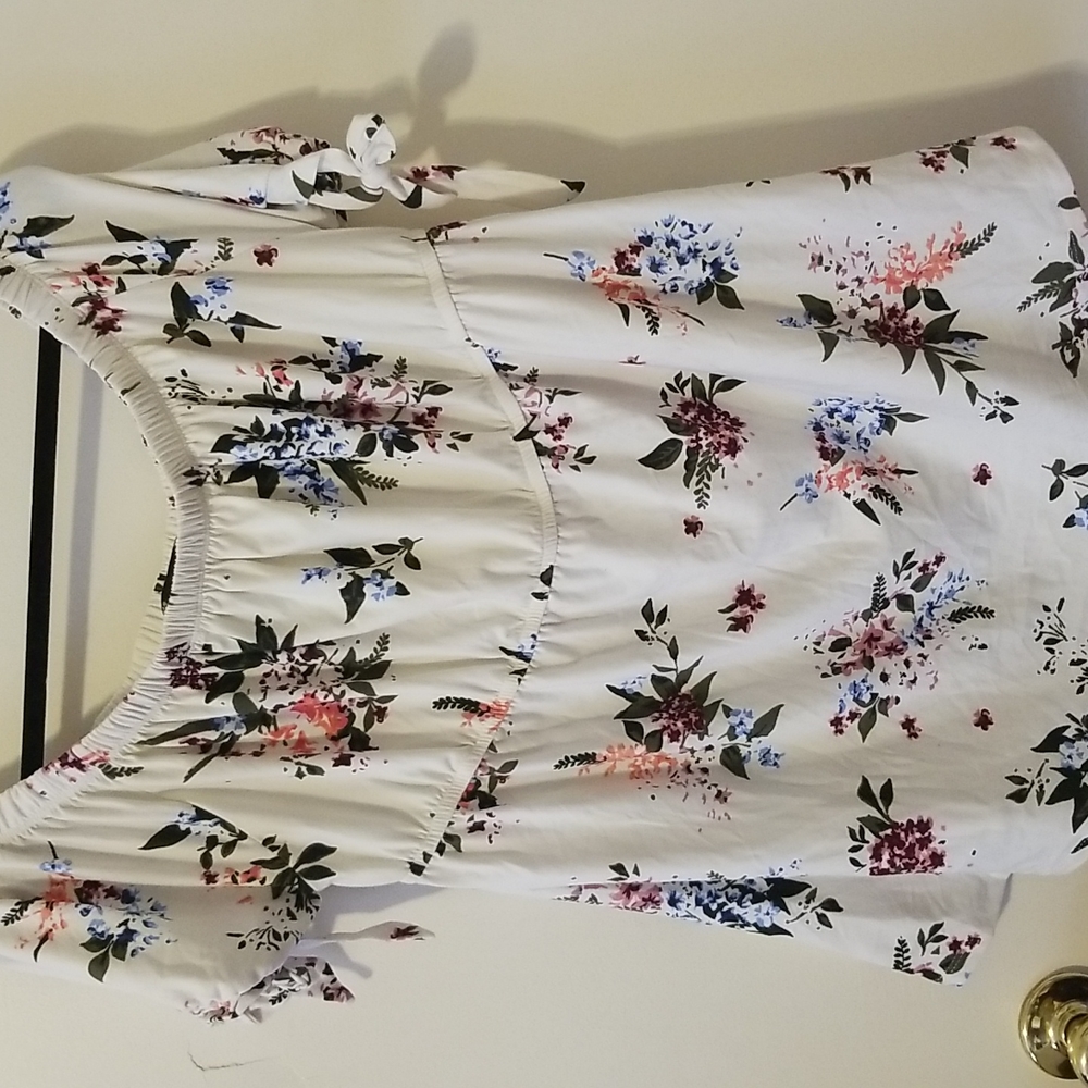 Maternity Floral Blouse
